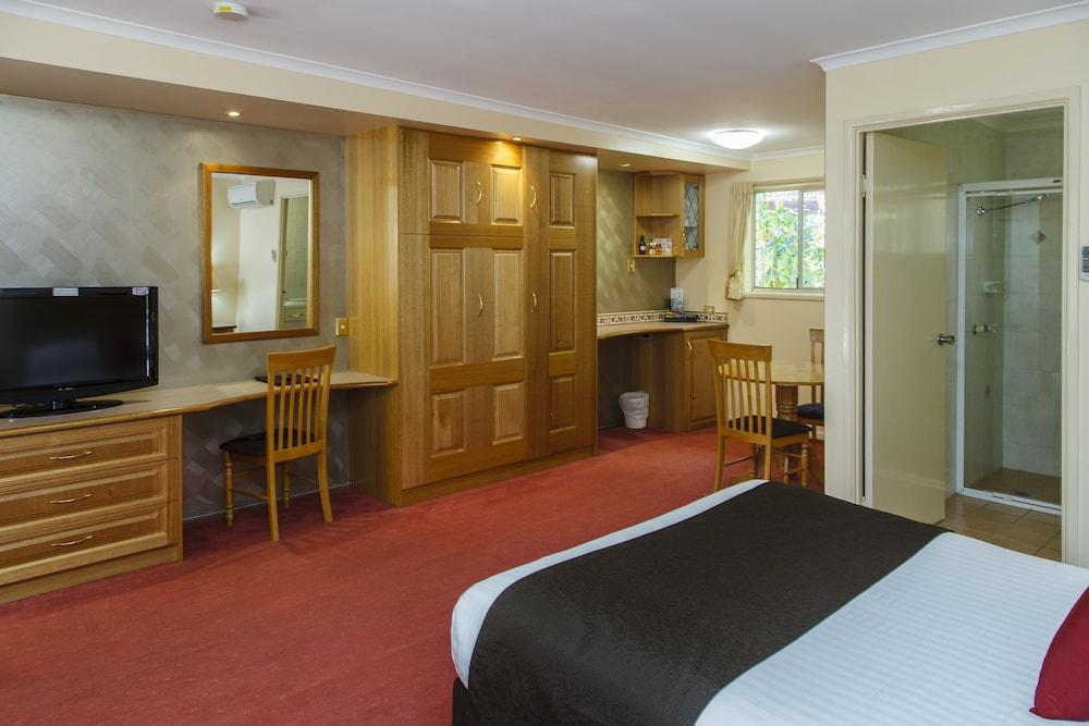 Mcnevins Maryborough Motel Екстер'єр фото
