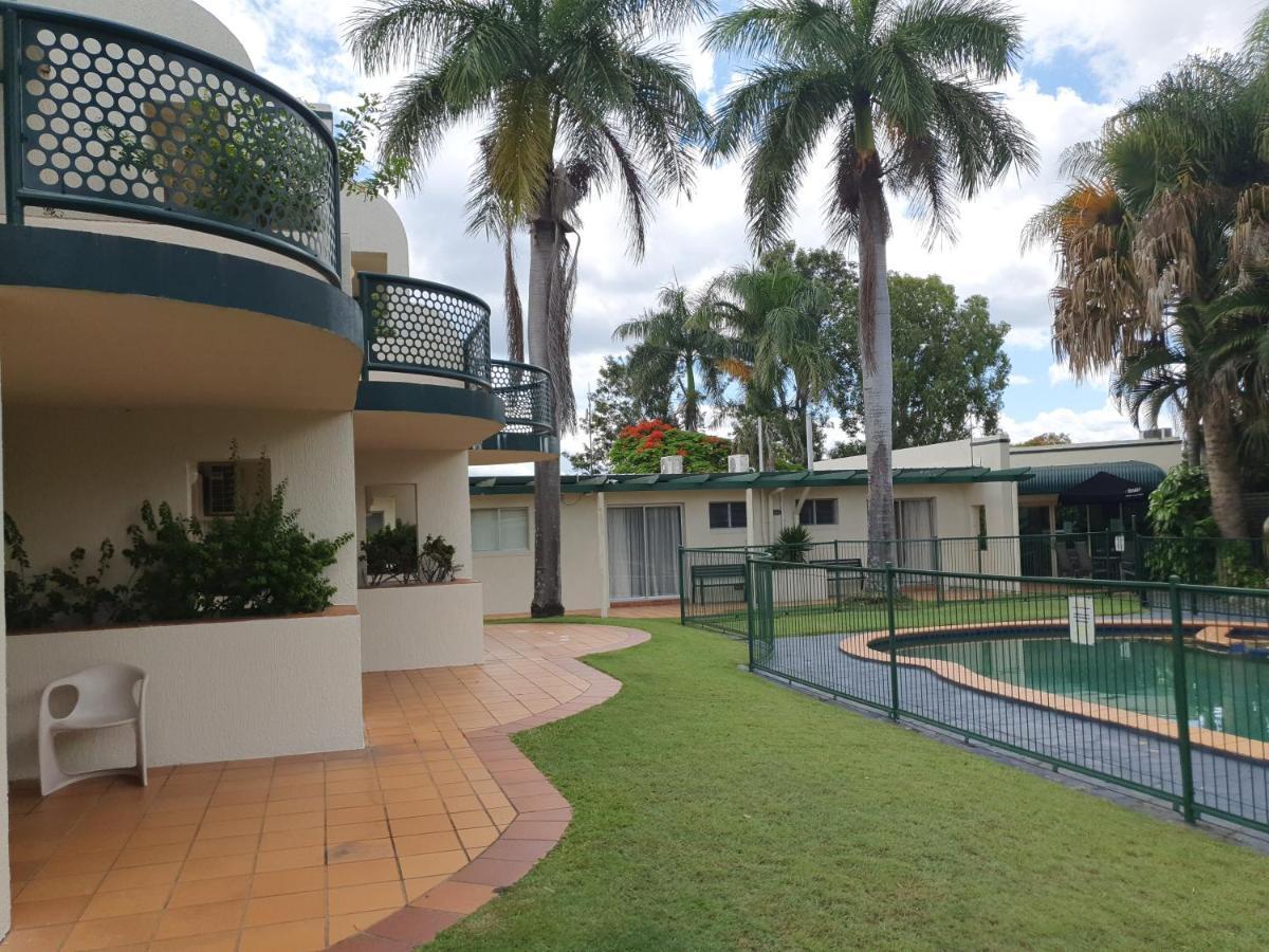 Mcnevins Maryborough Motel Екстер'єр фото