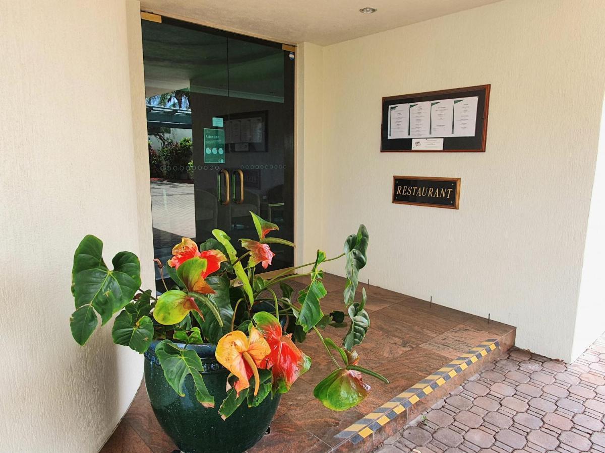 Mcnevins Maryborough Motel Екстер'єр фото