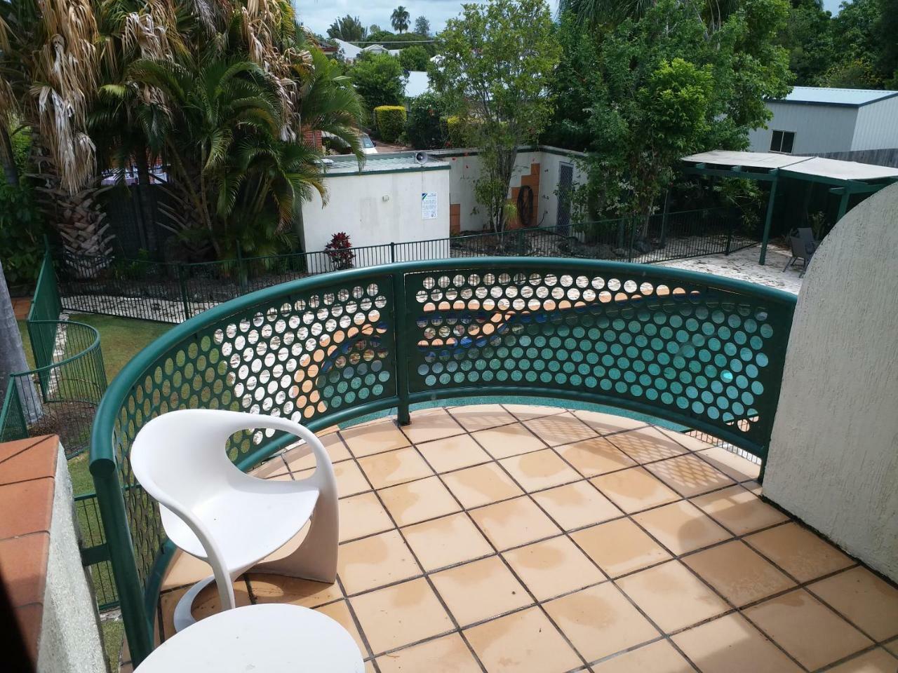 Mcnevins Maryborough Motel Екстер'єр фото